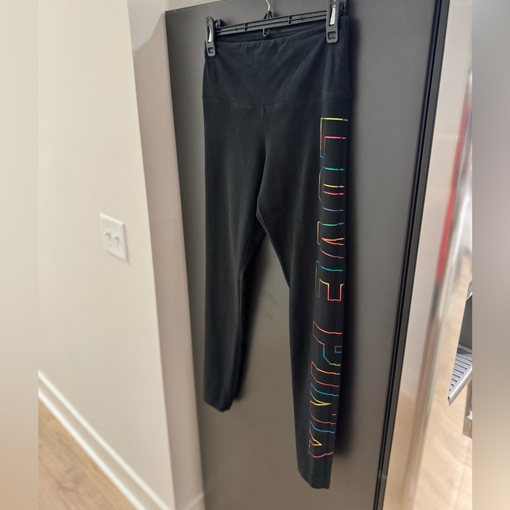 PINK Victoria's Secret Black Leggings with Colorful Logo - Picture 5 of 8